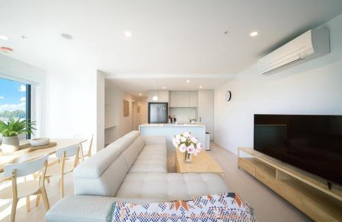 Reid Apartment | 3BRs Apt with Mountain Views Heart of Canberra