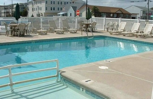 North Wildwood Condo | 3rd Floor, End Unit, Perfect For A Small Family In Beautiful North Wildwood!