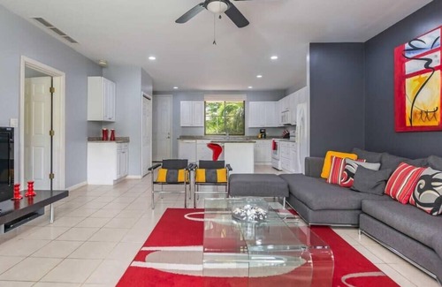 Coco Condo | 3rd-floor Space with modern decor recently renovated viewing over pool in Coco