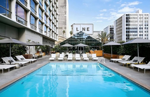 Wilshire Center House | 3x Hollywood Hills View Double Double Rooms at The LINE Hotel Los Angeles!