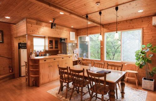 Yamanakako House | 4月リニューアルOpen! 全室エアコン完備! Deerview Lodge 山中湖