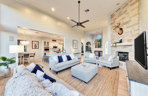 Highland Lake Estates House | 4,000 Sqft Lakeview Retreat with Private, Heated Pool, 6 bed, 4 bath