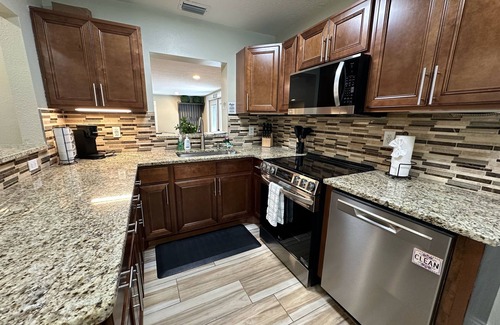 Cocoa House | 4-bdrm home in lovely Cocoa with Heated Pool, WiFi, AC, Minutes to Attractions.