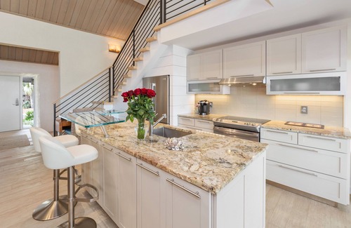 Palmetto Dunes Villa | #4 Beach Villas One-of-a-Kind Oceanfront VILLA! Outdoor Living & No Elevators