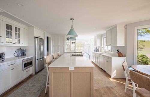 Kennebunk House | 4-bed 3.5-Bath Upscale Home Walk to Mother’s and Gooch’s Beach!
