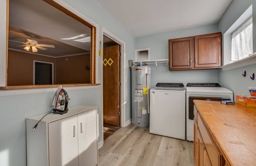 Kingsport House | 4 bed 4 bath pool and hot tub overlooking the river