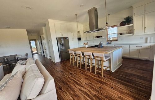 Chauvin House | 4 bed 4 bath waterfront camp in Cocodrie, LA - Perfect for fishing, Family & Fun