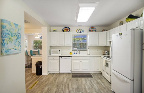 Clearwater Beach House | 4-Bed Coastal Retreat: Heated Pool, 200 Steps to Beach, Walk to Fun!