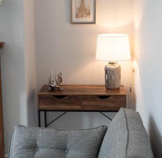 Ilkley House | 4 Bed End Terrace - sleeps 7