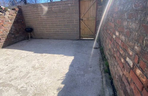 Anfield House | 4 Bed Home - Close to LFC