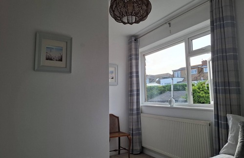 Brighton House | 4 Bed House- Saltdean, Brighton. Stunning views over South Downs and sea