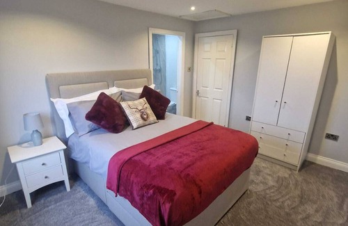 Flamborough Cabin | 4-Bed Lodge in flamborough Bridlington sleeps 8