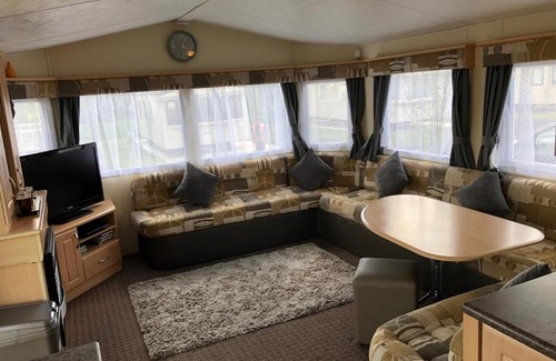 Tattershall Other | 4 bedroom 10 berth caravans with Hot Tub ,Mountain Bikes Tattershall Lakes