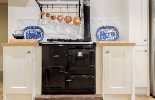 Grange-over-Sands Cottage | 4 bedroom accommodation in Grange Over Sands