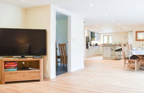 Broadwoodkelly Cabin | 4 bedroom accommodation in Monkokehampton, near Okehampton