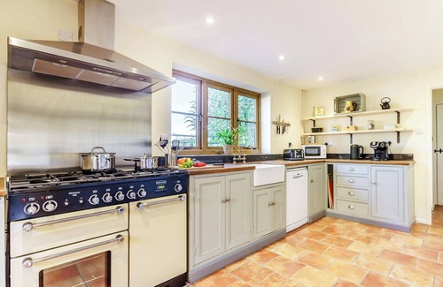 Smallridge Cottage | 4 bedroom accommodation in Axminster