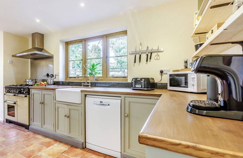Smallridge Cottage | 4 bedroom accommodation in Axminster