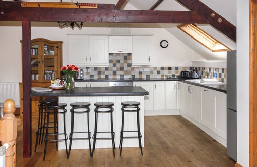 Bridport Cottage | 4 bedroom accommodation in Watton, near Bridport