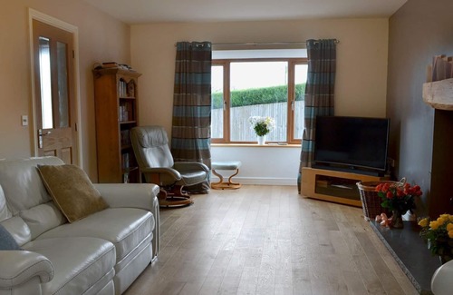 Llangefni Cottage | 4 bedroom accommodation in Talwrn