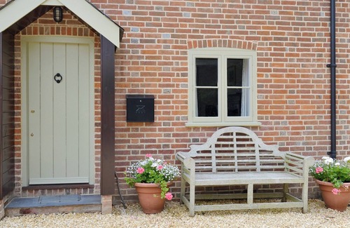 New Forest District Cottage | 4 bedroom accommodation in Boldre, near Lymington