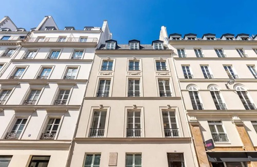 Vivienne Apartment | 4 bedroom apartment near Palais Royal
