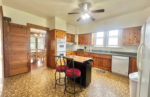Mechanicsville House | 4 Bedroom Beautiful Home Steps Away from Geisinger