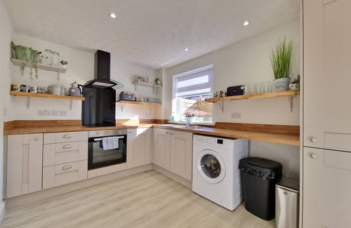 South Shore House | 4 Bedroom Bentinck House by DYSA Living