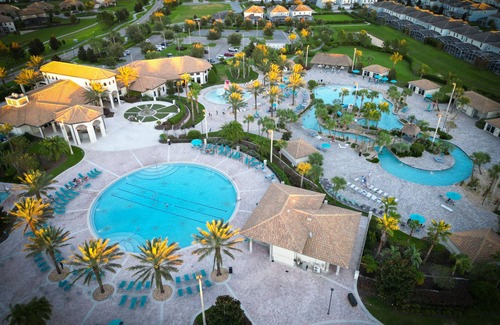 Davenport House | 4 Bedroom ChampionsGate Townhome w/Private Pool & Resort Amenities Included!