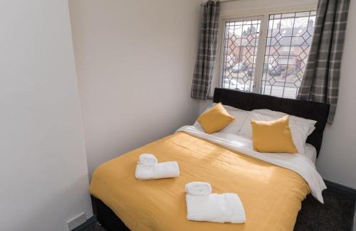 Cradley House | 4 bedroom cosy home Birmingham