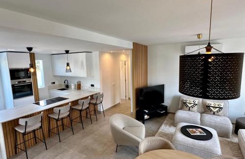 Marbella Apartment | 4 bedroom duplex Penthouse Califa