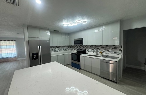 Clewiston House | 4-bedroom house in amazing Clewiston near marina