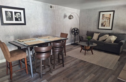 Reno/Tahoe Airport House | 4-bedroom house in midtown Reno!