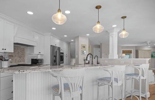 Morehead City House | 4-bedroom house in amazing Atlantic Beach with beautiful views of the sound