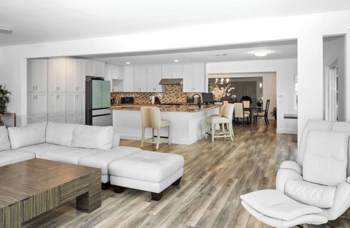 Palm Desert House | 4-Bedroom Luxury Home in Superb Palm Desert