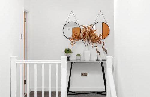 Nottingham Apartment | 4 Bedroom Penthouse and Free Parking