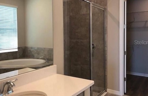 Kissimmee Apartment | 4 Bedroom Single family 421853 by Houzlet