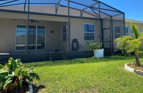 Clermont Apartment | 4 Bedroom Single family 419099 by Houzlet