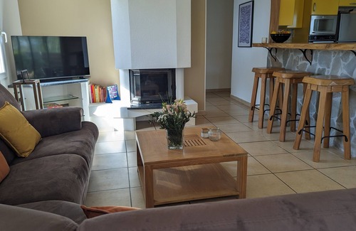Messanges House | 4 bedroom villa with swimming pool, in a large lush garden, 3km from the beaches