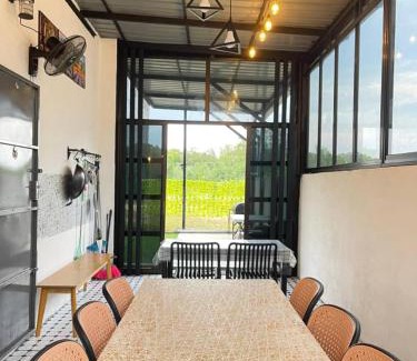 Kampung Ketapang House | 4 Bedrooms THE OCEANZ 19 PANTAI KEMPADANG Kuantan
