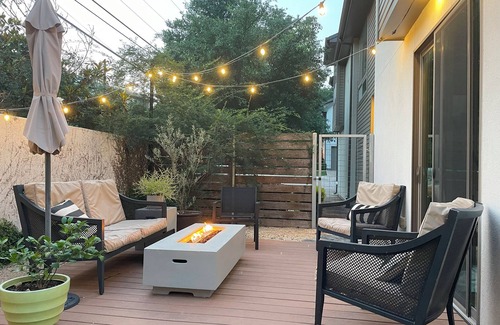 Tarrytown House | 4 BR Home in West Austin - next to park with pool, playground and tennis courts