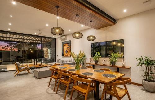 Pererenan Villa | 4 BR River Paradise Villa by MAR Bali