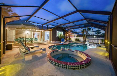 Whitney Beach House | 4 Br Sleeps 10 Private Pool Putt Putt Dog Friendly