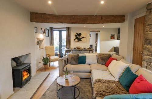 Bowes House | 4 Castle Terrace