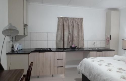 Ixopo Apartment | 4 Centenary Road Ixopo