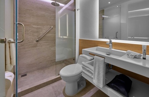 Providencia Hotel | 4 Elegant Rooms with Terrace in Vibrant Guadalajara - Close to Navidalia