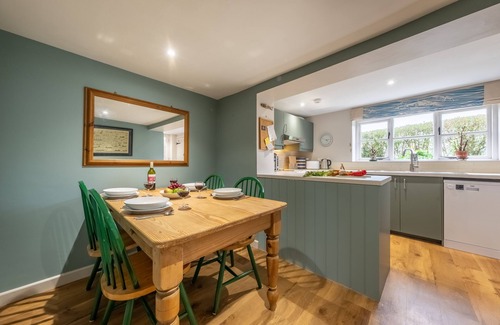 Burnham Overy Staithe Cottage | 4 Gravel Hill, Burnham Overy Town, Norfolk