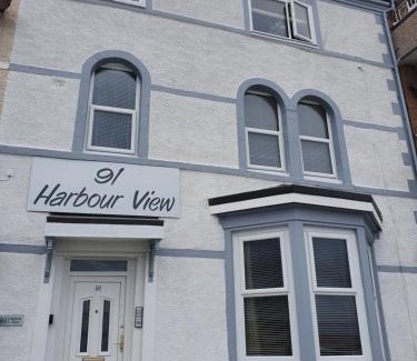 Rhos on Sea Apartment | 4 Harbour Views