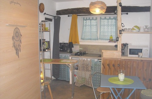 Gordes Apartment | 4 km from Gordes, Gite 2 persons