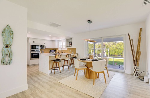 Hobe Sound House | 4 Mi to Beach: Riverfront Hobe Sound Home w/Dock!