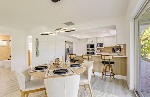 Hobe Sound House | 4 Mi to Beach: Riverfront Hobe Sound Home w/Dock!